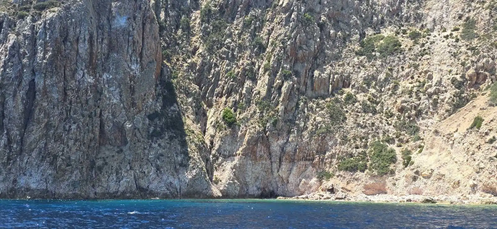 Kimolos boat excursion