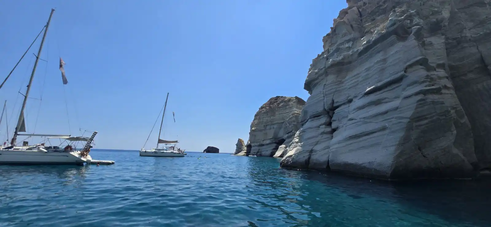 Blue Lagoon in Polyaigos